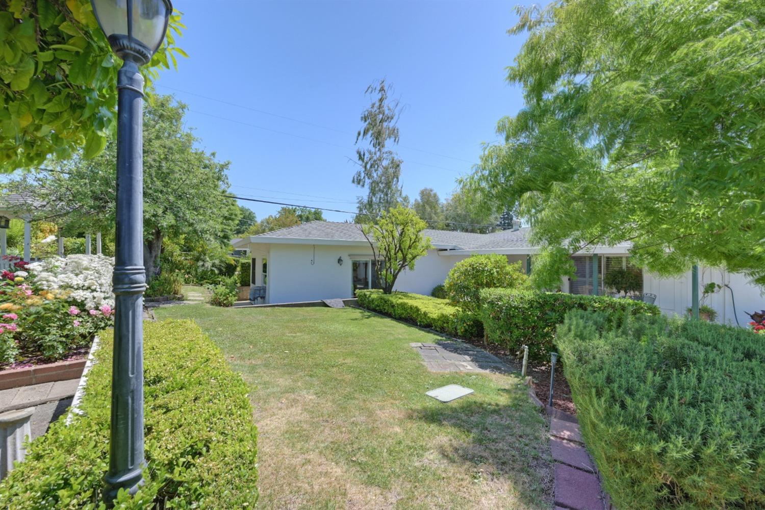 Detail Gallery Image 67 of 75 For 6207 Rampart Dr, Carmichael,  CA 95608 - 4 Beds | 3 Baths