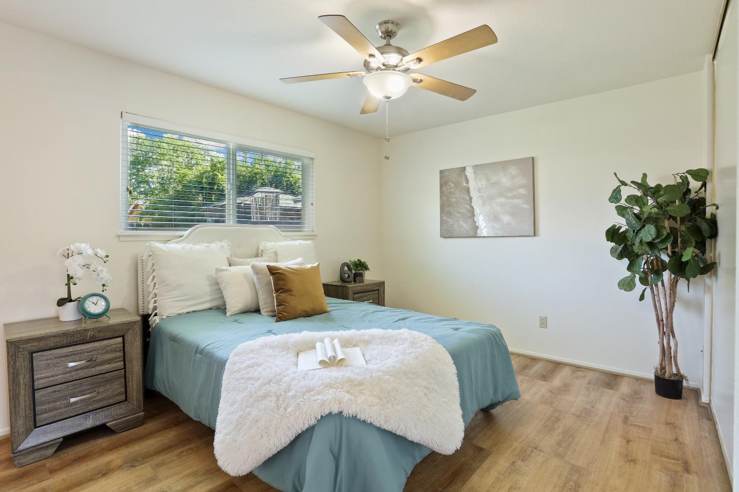 Detail Gallery Image 15 of 26 For 2912 Bateman Ln, Modesto,  CA 95354 - 3 Beds | 2 Baths
