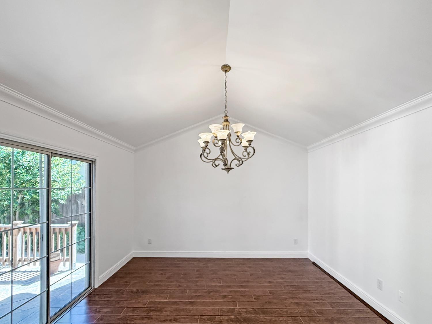 Detail Gallery Image 9 of 27 For 4169 Birdwell Way, North Highlands,  CA 95660 - 3 Beds | 2 Baths