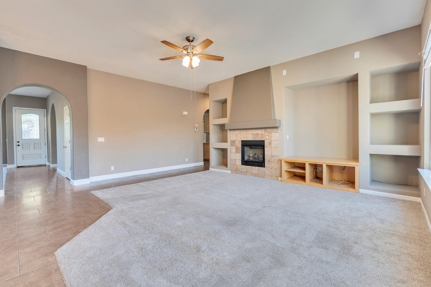 Detail Gallery Image 19 of 67 For 2196 Naples Ct, Los Banos,  CA 93635 - 3 Beds | 2 Baths