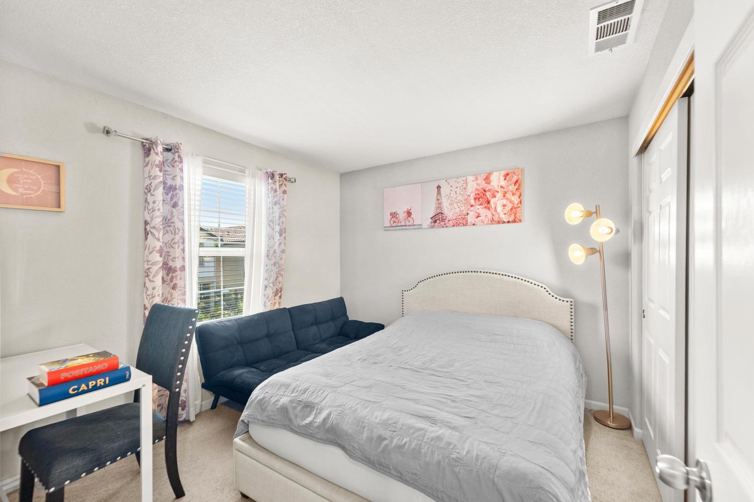 Detail Gallery Image 30 of 43 For 10853 Barden Dr, Rancho Cordova,  CA 95670 - 3 Beds | 2/1 Baths