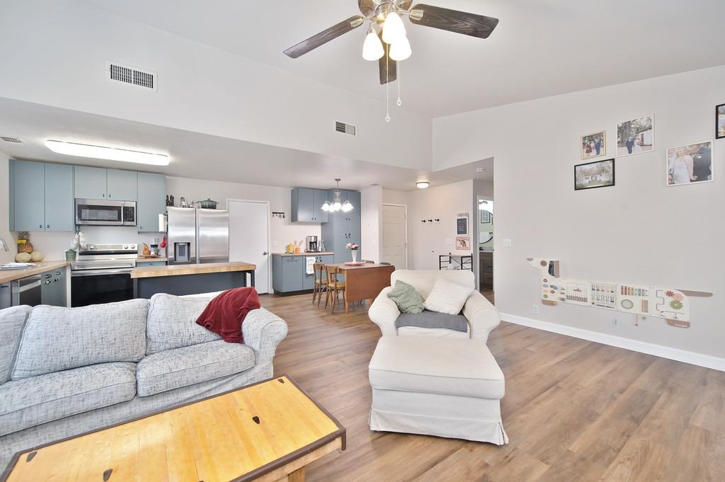 Detail Gallery Image 16 of 38 For 3535 Hiawatha Way, Antelope,  CA 95843 - 3 Beds | 2 Baths