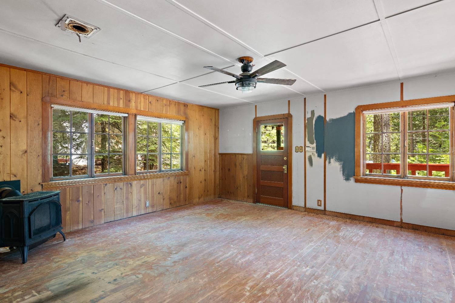 Detail Gallery Image 2 of 16 For 25726 Long Barn Sugar Pine Rd, Long Barn,  CA 95335 - 2 Beds | 1/1 Baths