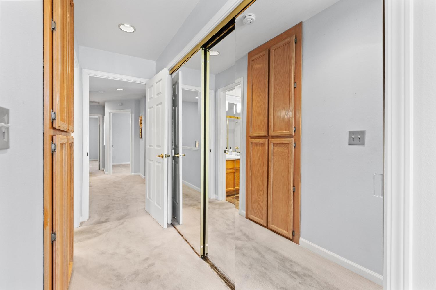Detail Gallery Image 41 of 56 For 7805 River Village Dr, Sacramento,  CA 95831 - 3 Beds | 2/1 Baths