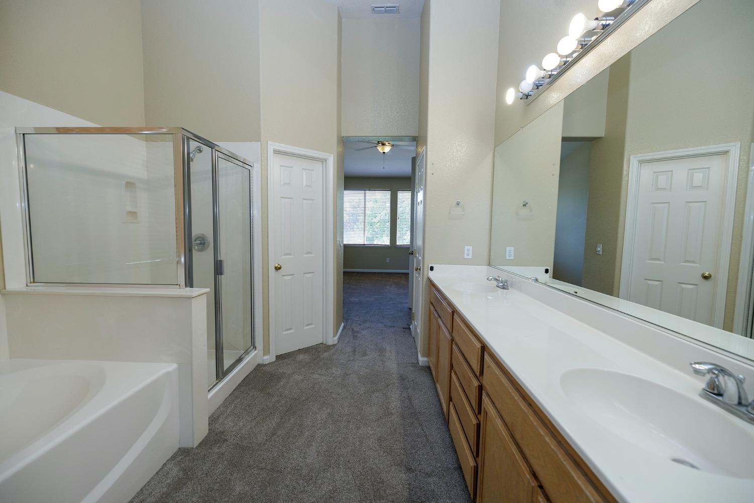 Detail Gallery Image 42 of 61 For 2920 Medinah Way, Modesto,  CA 95355 - 4 Beds | 3 Baths