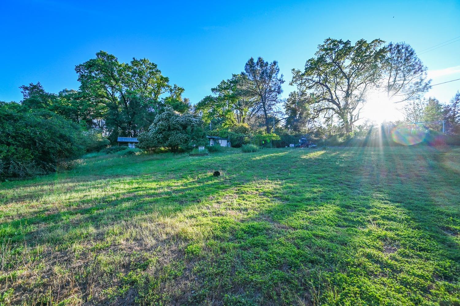 Detail Gallery Image 27 of 70 For 13930 Fiddletown Rd, Fiddletown,  CA 95629 - 3 Beds | 2/1 Baths