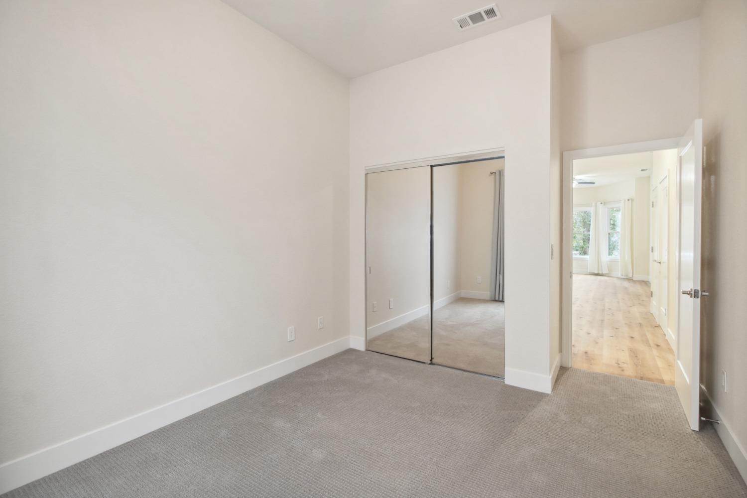 Detail Gallery Image 44 of 59 For 2021 S St, Sacramento,  CA 95811 - – Beds | – Baths