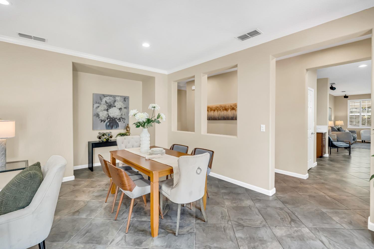 Stageline Circle, Rocklin, California image 12