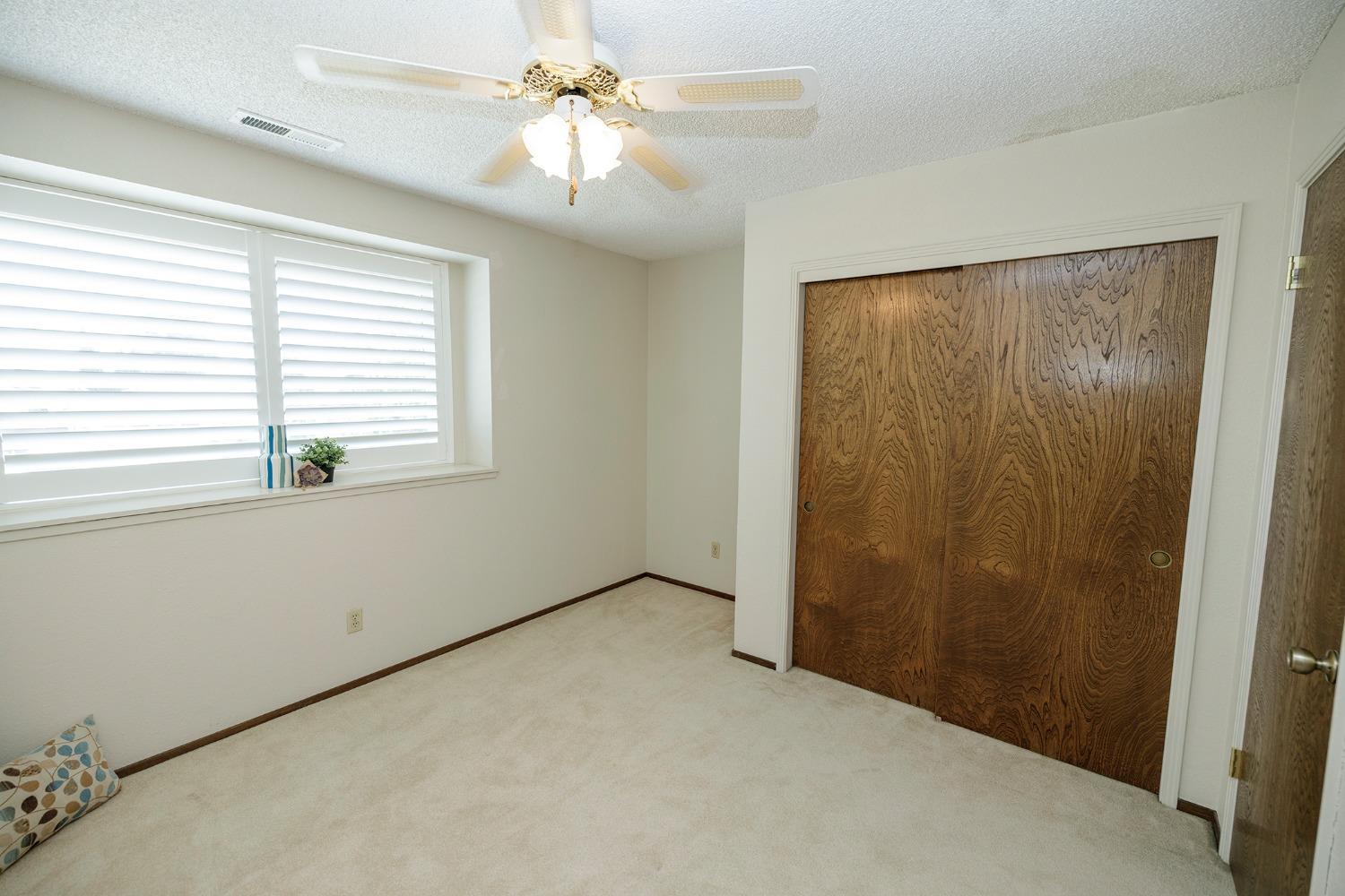 Oakridge Court, Modesto, California image 26