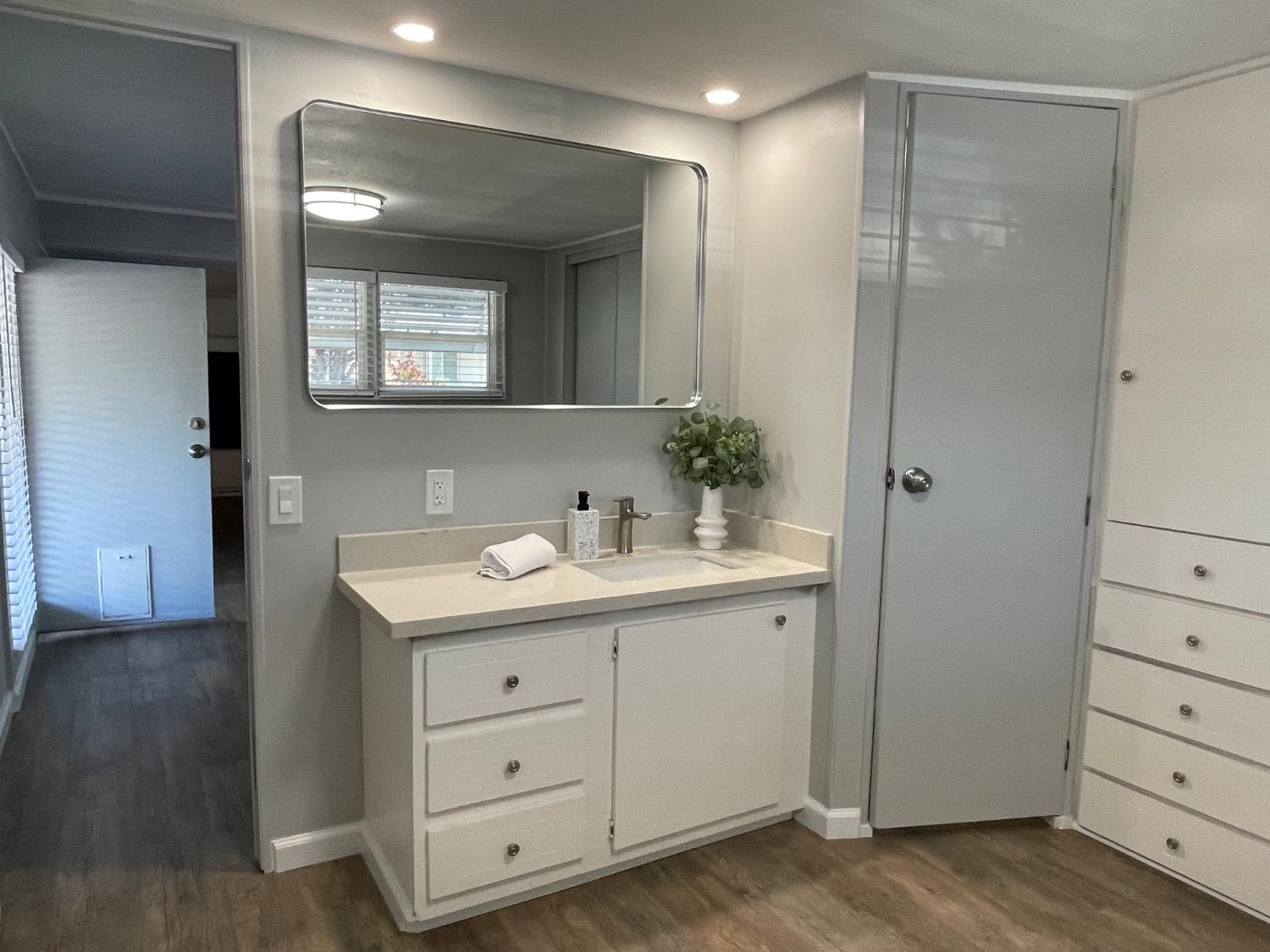 Detail Gallery Image 32 of 34 For 237 Palm View Ln, Rancho Cordova,  CA 95670 - 2 Beds | 1/1 Baths