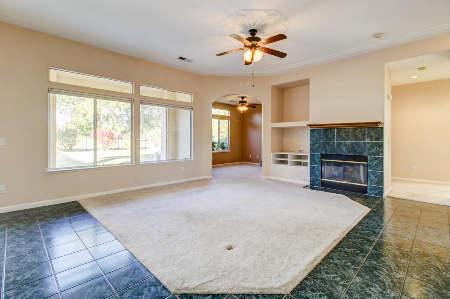 Detail Gallery Image 9 of 37 For 614 Fairway Dr, Ione,  CA 95640 - 2 Beds | 2 Baths