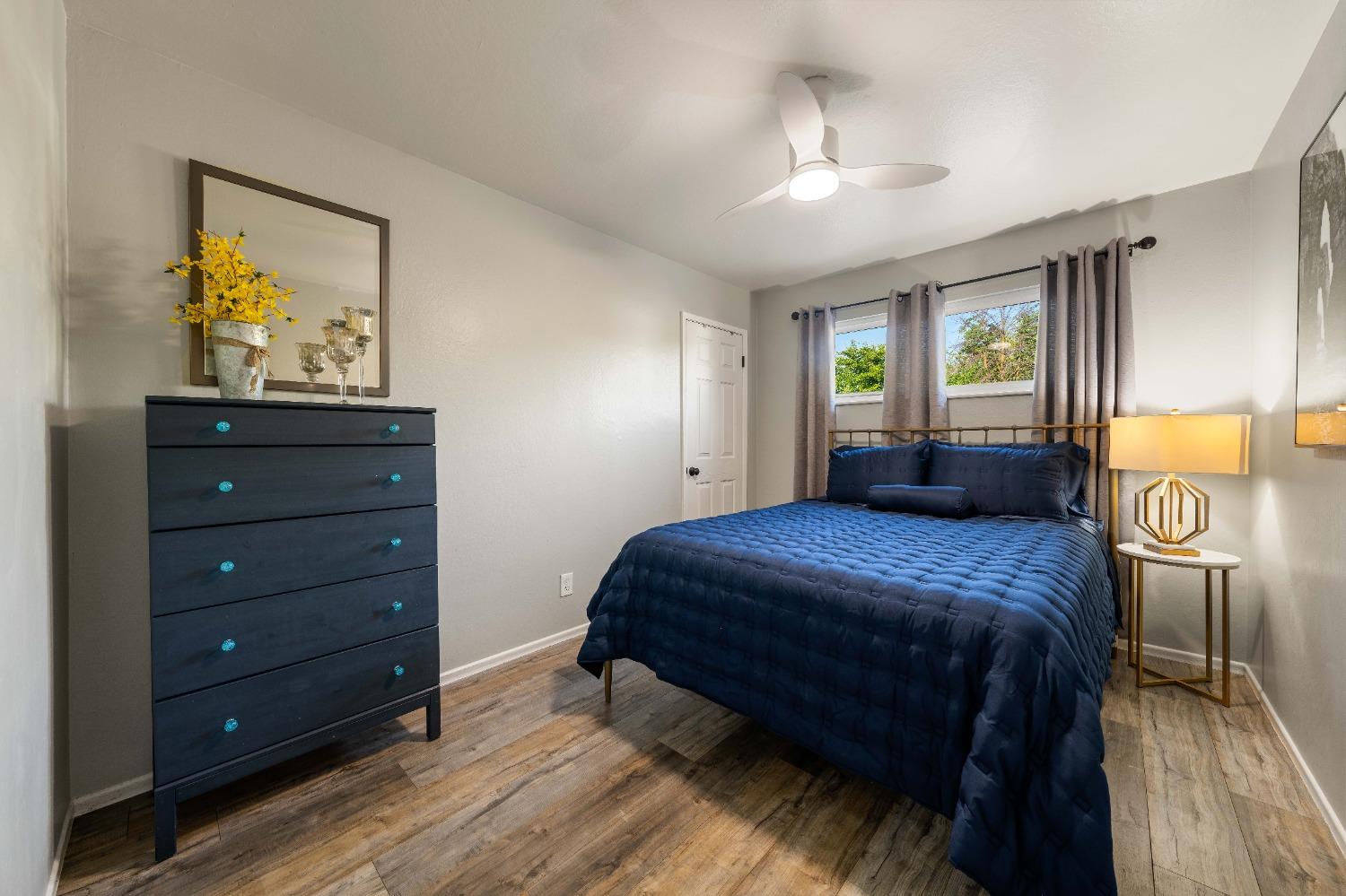 Detail Gallery Image 16 of 51 For 5904 40th St, Sacramento,  CA 95824 - – Beds | – Baths