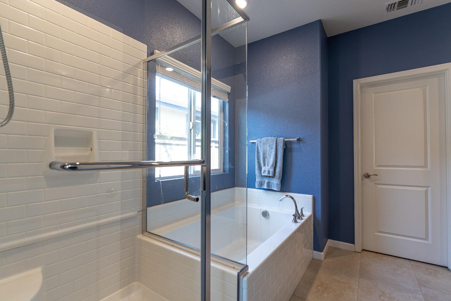 Detail Gallery Image 22 of 56 For 2050 Danforth Way, Plumas Lake,  CA 95961 - 4 Beds | 3 Baths