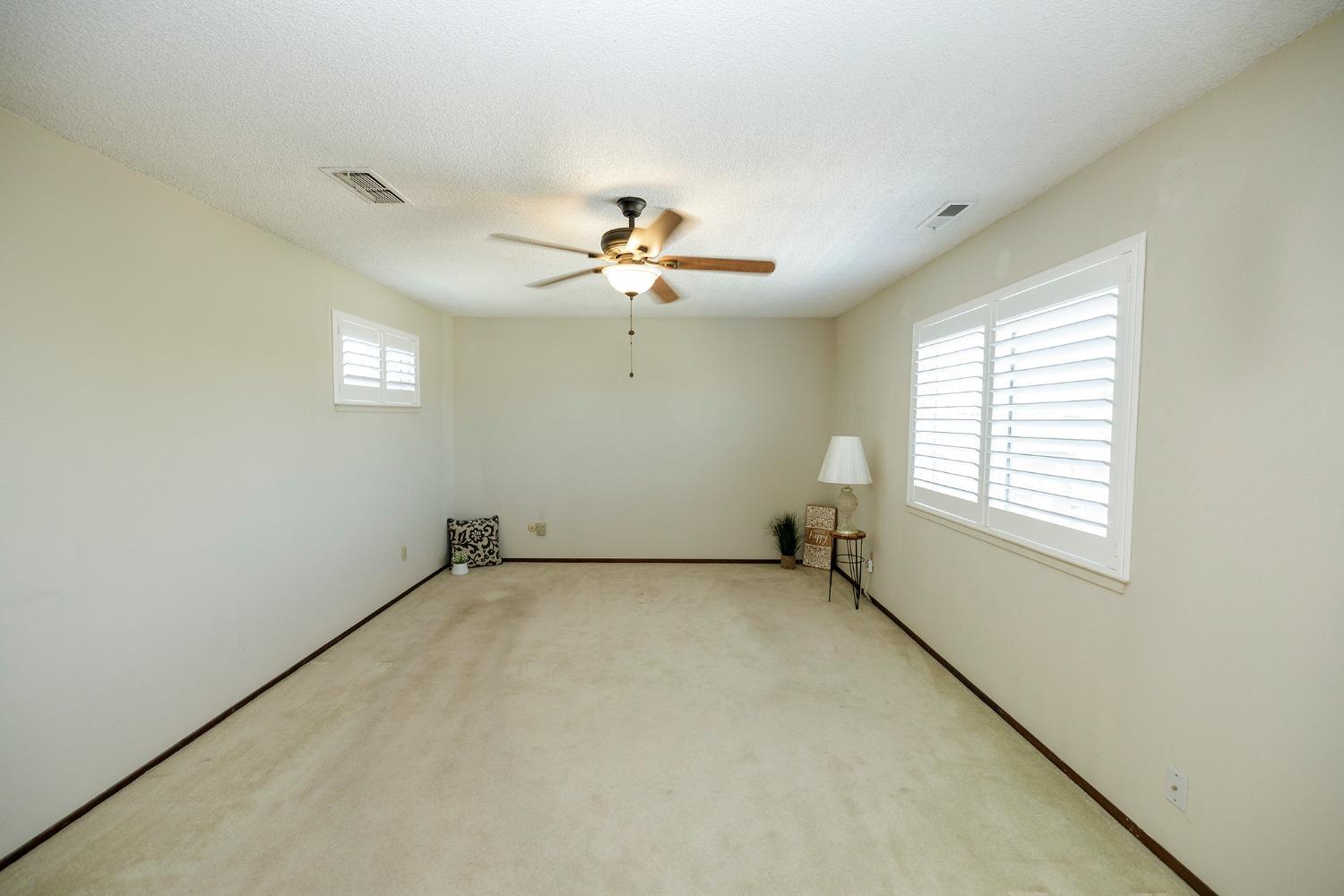 Oakridge Court, Modesto, California image 21