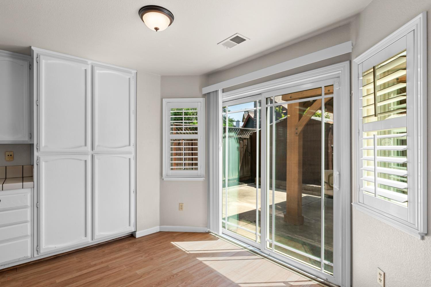 Detail Gallery Image 16 of 34 For 1430 Harvest Ln, Tracy,  CA 95376 - 5 Beds | 3 Baths
