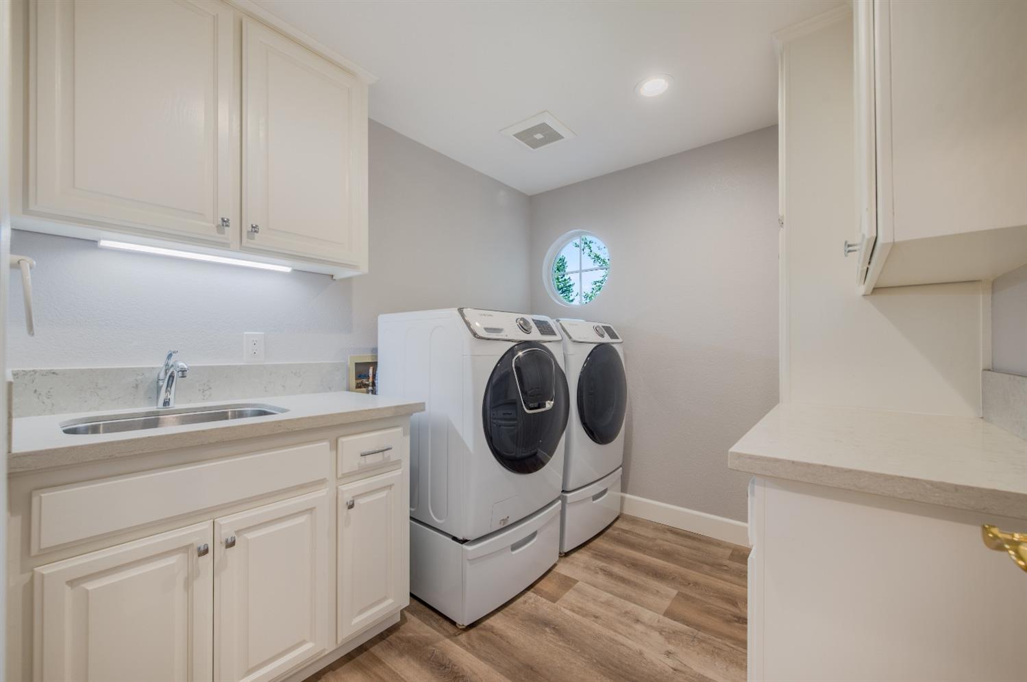 Detail Gallery Image 27 of 91 For 2813 Sitka Dr, Rocklin,  CA 95765 - 4 Beds | 3 Baths