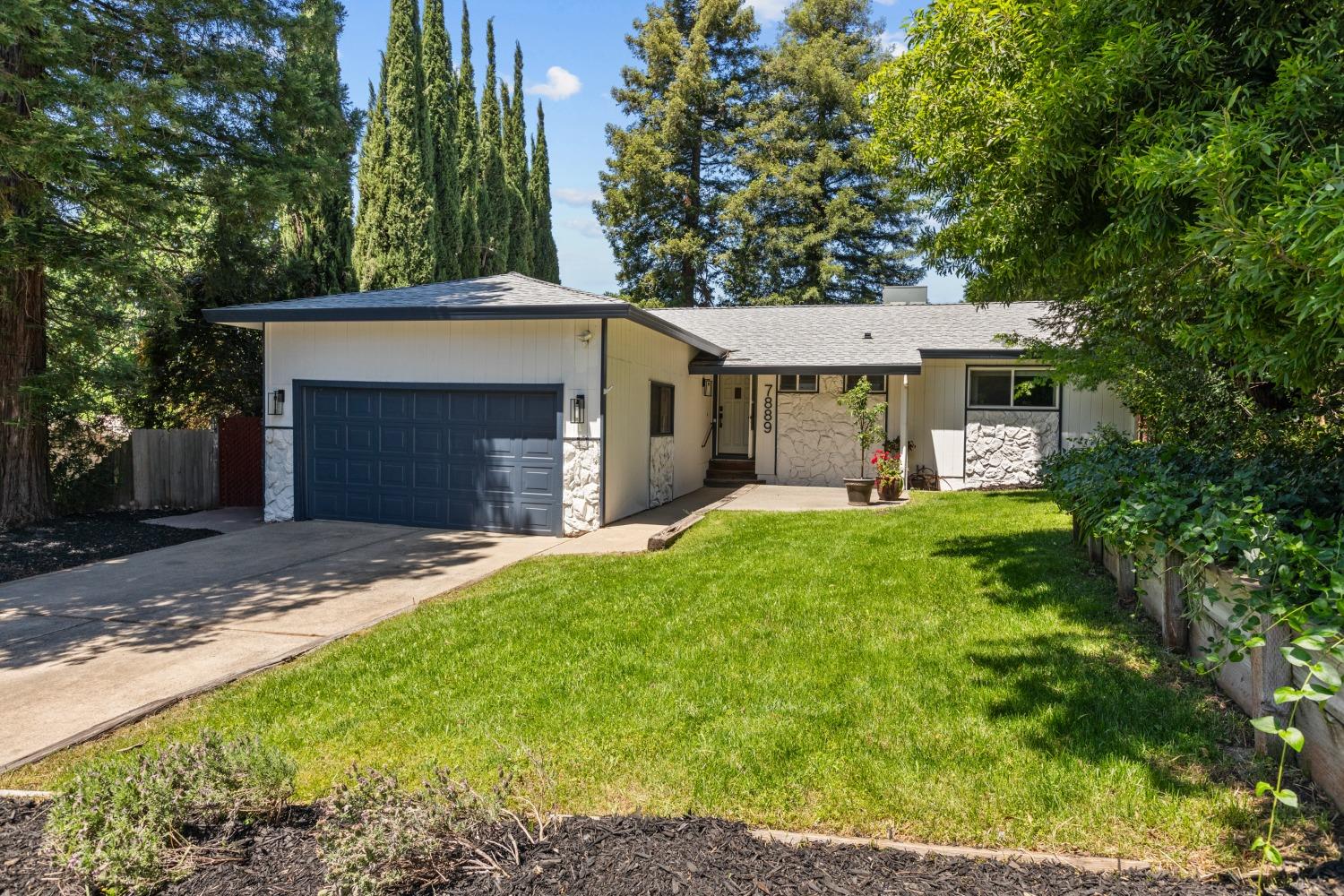 Detail Gallery Image 35 of 38 For 7889 Olive St, Fair Oaks,  CA 95628 - 3 Beds | 2 Baths