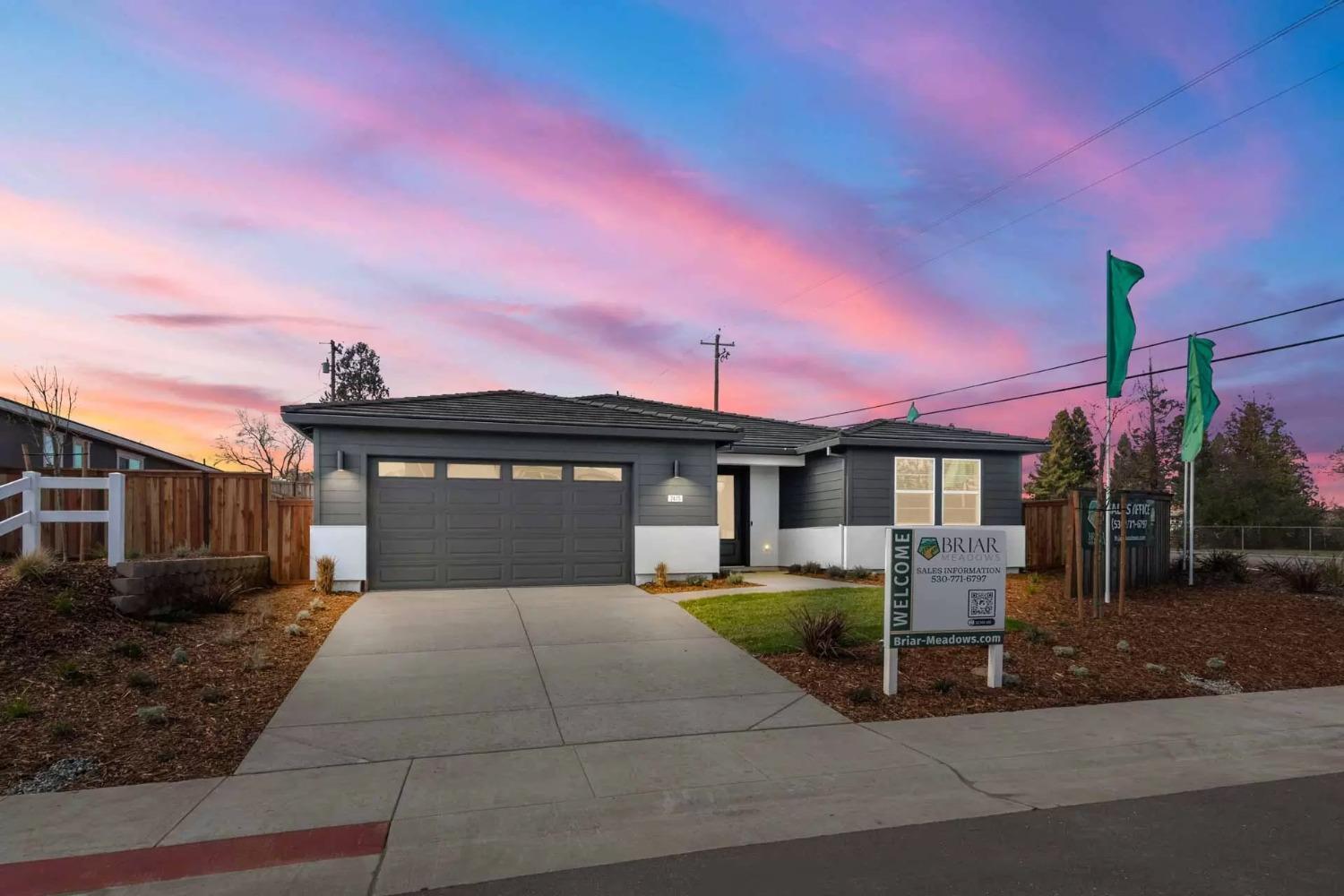 Detail Gallery Image 3 of 54 For 2500 Bramble Ct, Auburn,  CA 95603 - 3 Beds | 2/1 Baths