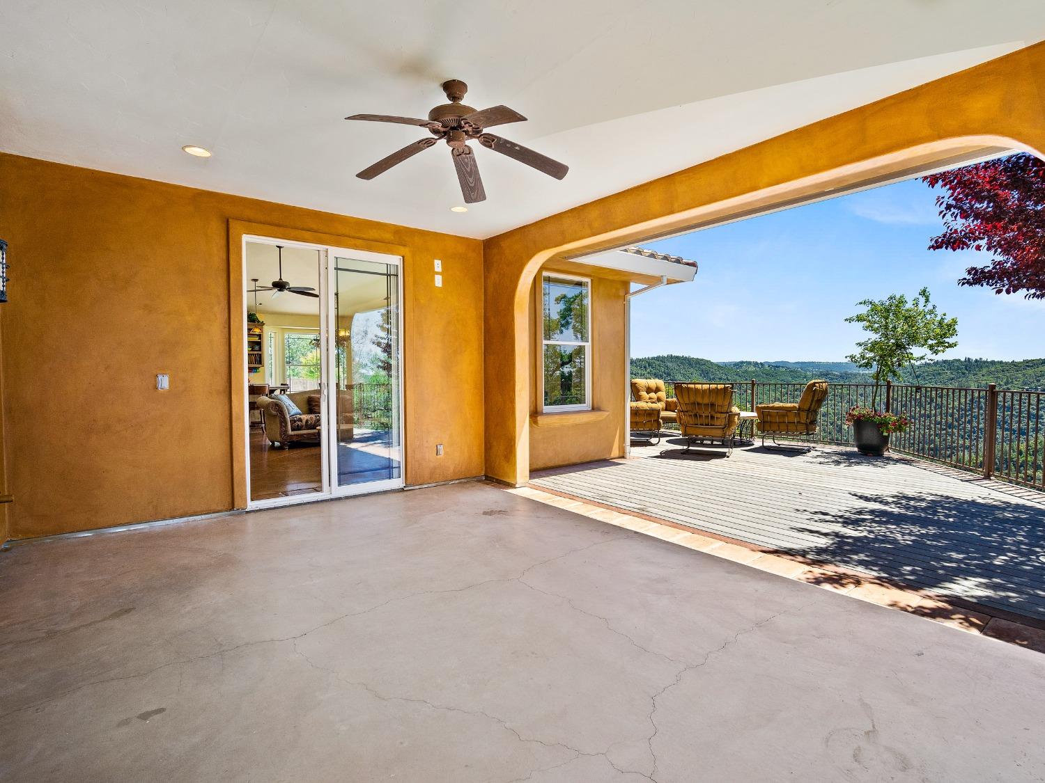 Detail Gallery Image 16 of 40 For 6801 Sagittarius Rd, Placerville,  CA 95667 - 3 Beds | 2/1 Baths