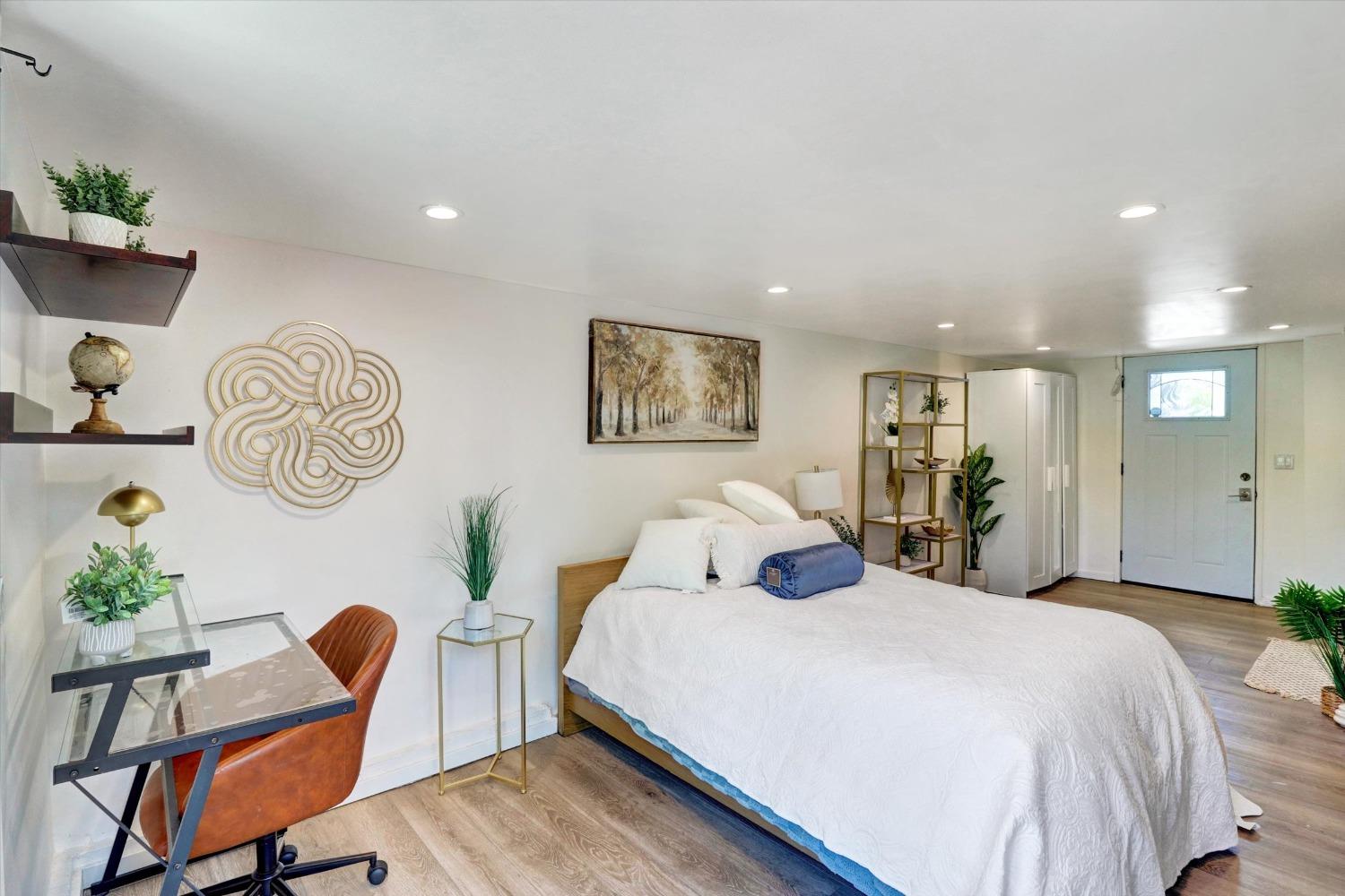 Detail Gallery Image 27 of 38 For 1412 E 32 St, Oakland,  CA 94602 - 3 Beds | 2 Baths