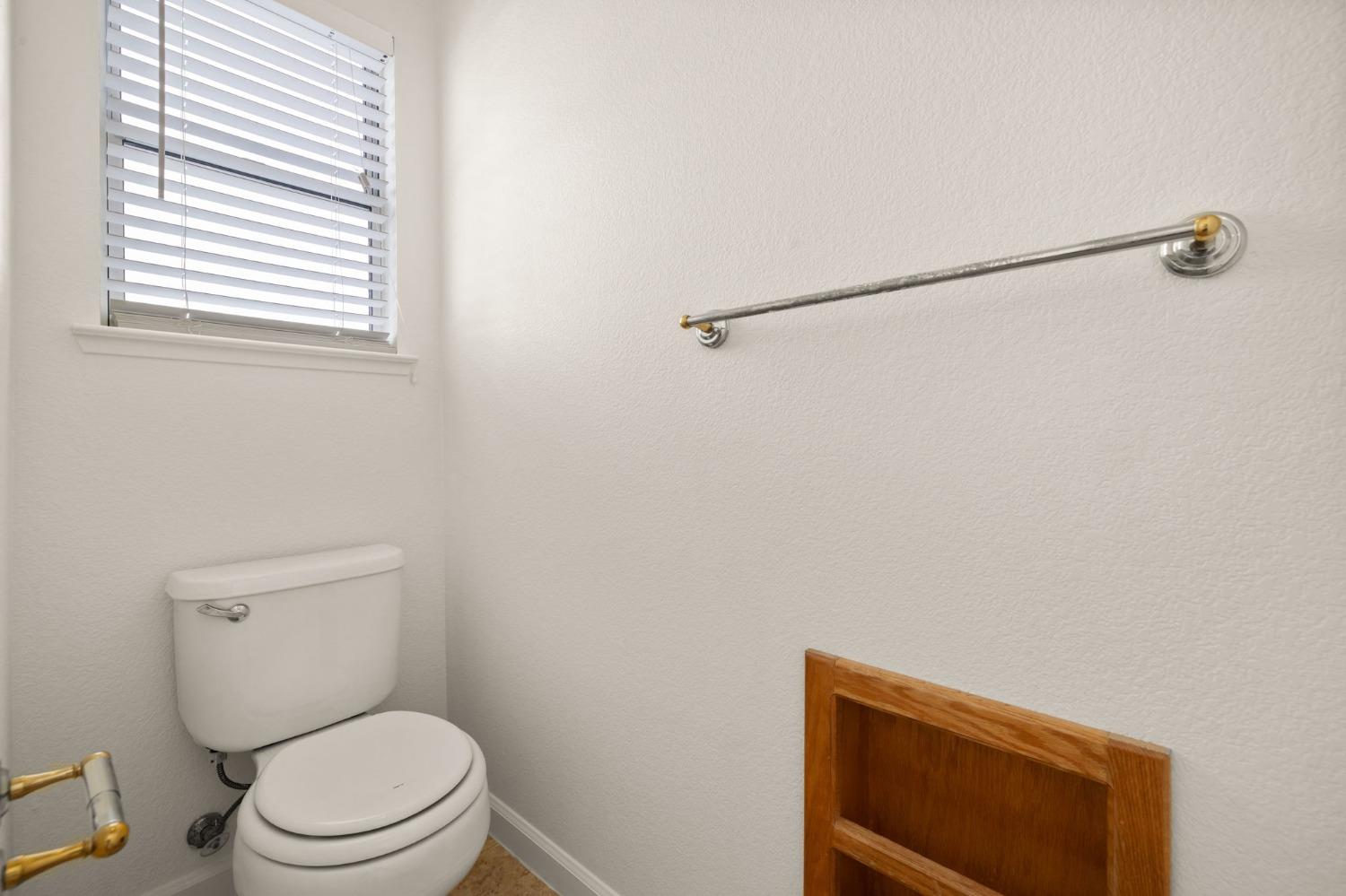 Detail Gallery Image 31 of 45 For 8531 Heather Cross Way, Orangevale,  CA 95662 - 3 Beds | 2 Baths