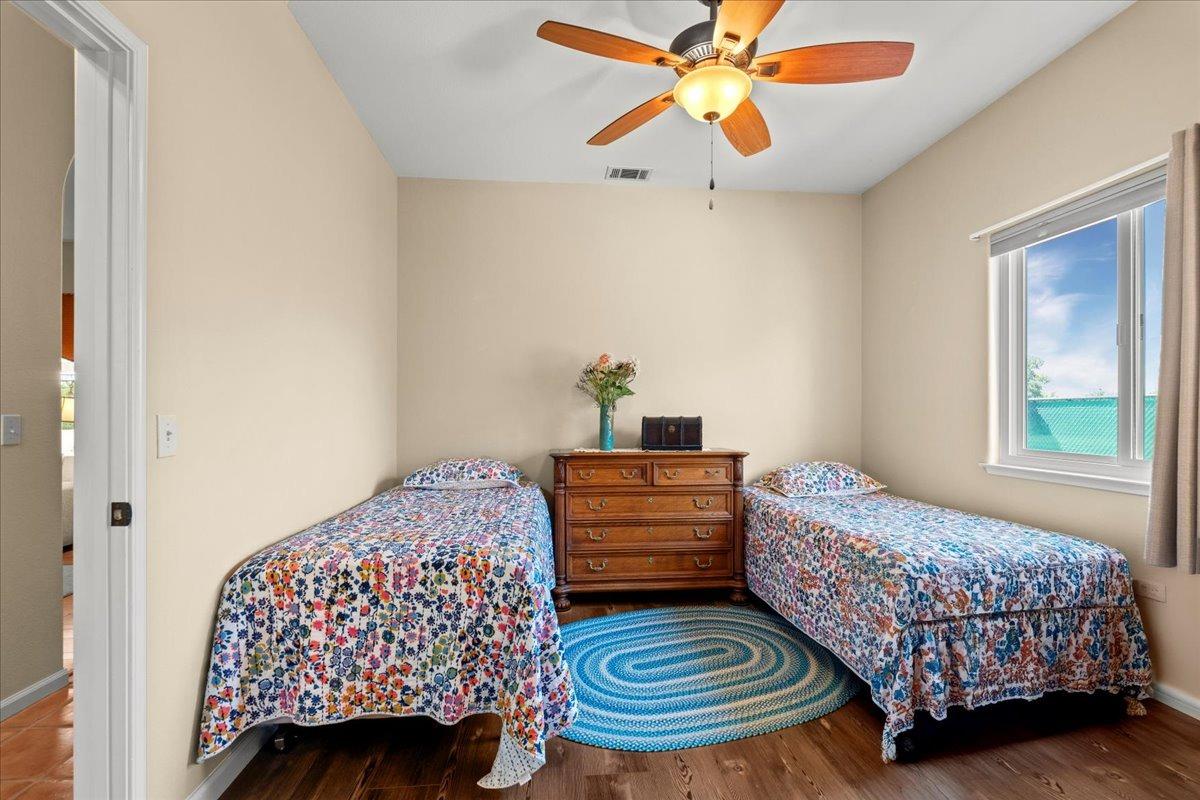Detail Gallery Image 21 of 39 For 4001 S Sperry Rd, Denair,  CA 95316 - 3 Beds | 3 Baths