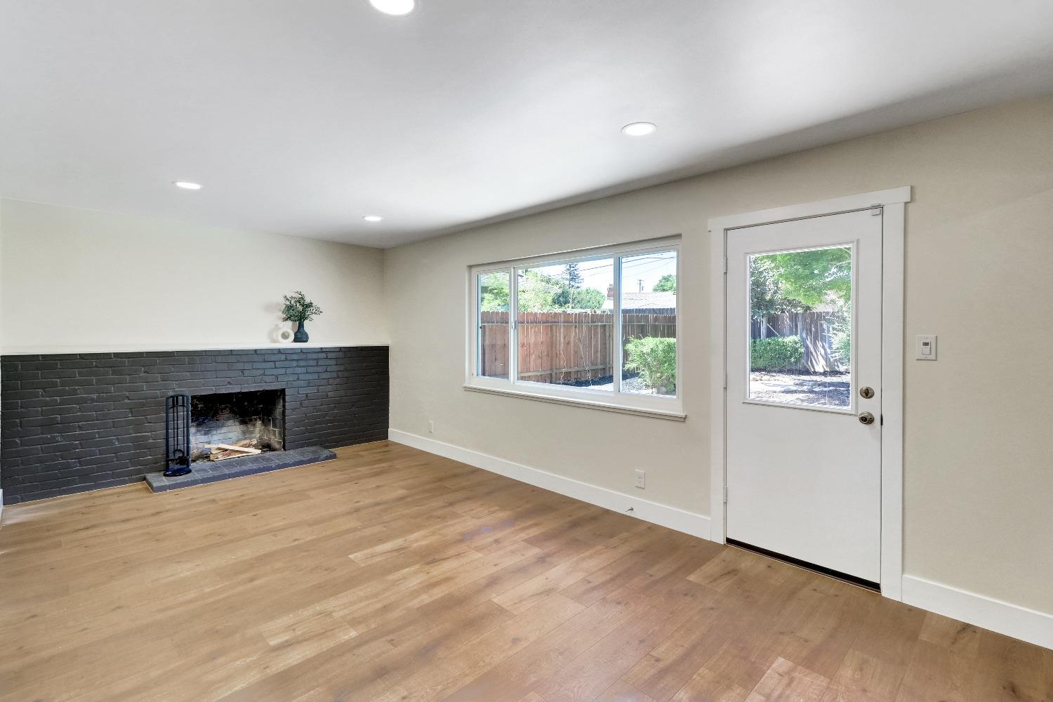 Detail Gallery Image 15 of 37 For 6004 Westbrook Dr, Citrus Heights,  CA 95621 - 3 Beds | 2 Baths