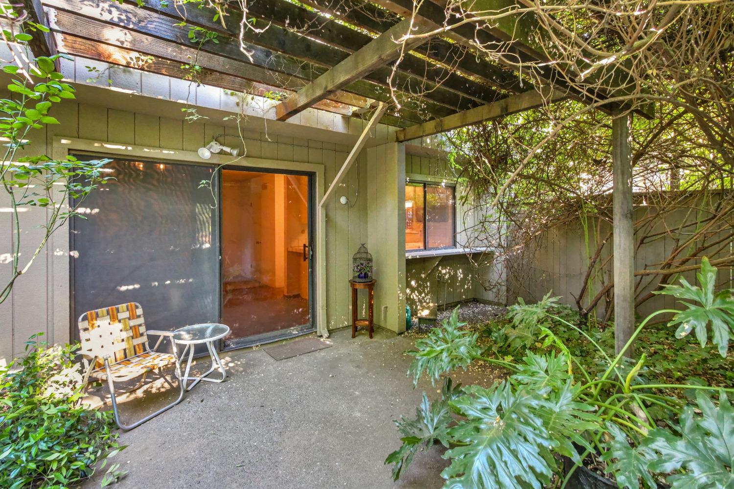 Detail Gallery Image 36 of 48 For 26 Adelphi Ct, Sacramento,  CA 95825 - 3 Beds | 2/1 Baths