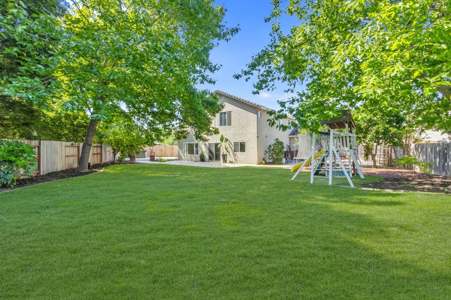 Detail Gallery Image 17 of 37 For 5209 Copper Ridge Way, Antelope,  CA 95843 - 4 Beds | 2/1 Baths