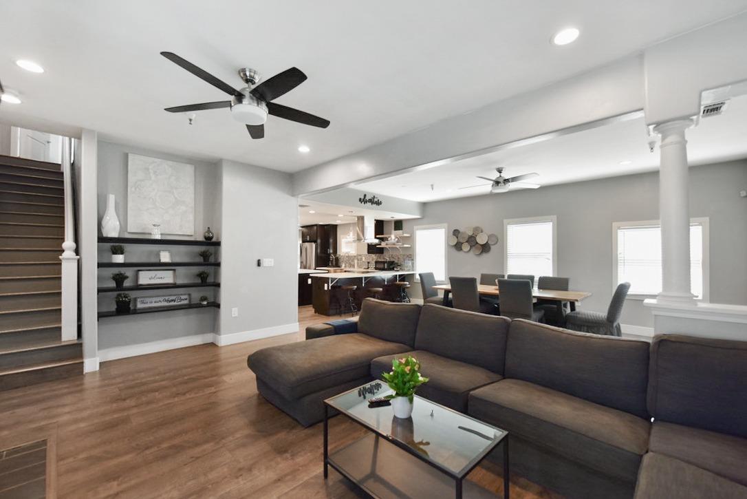 Detail Gallery Image 29 of 48 For 4322 4th Ave, Sacramento,  CA 95817 - 4 Beds | 3/1 Baths