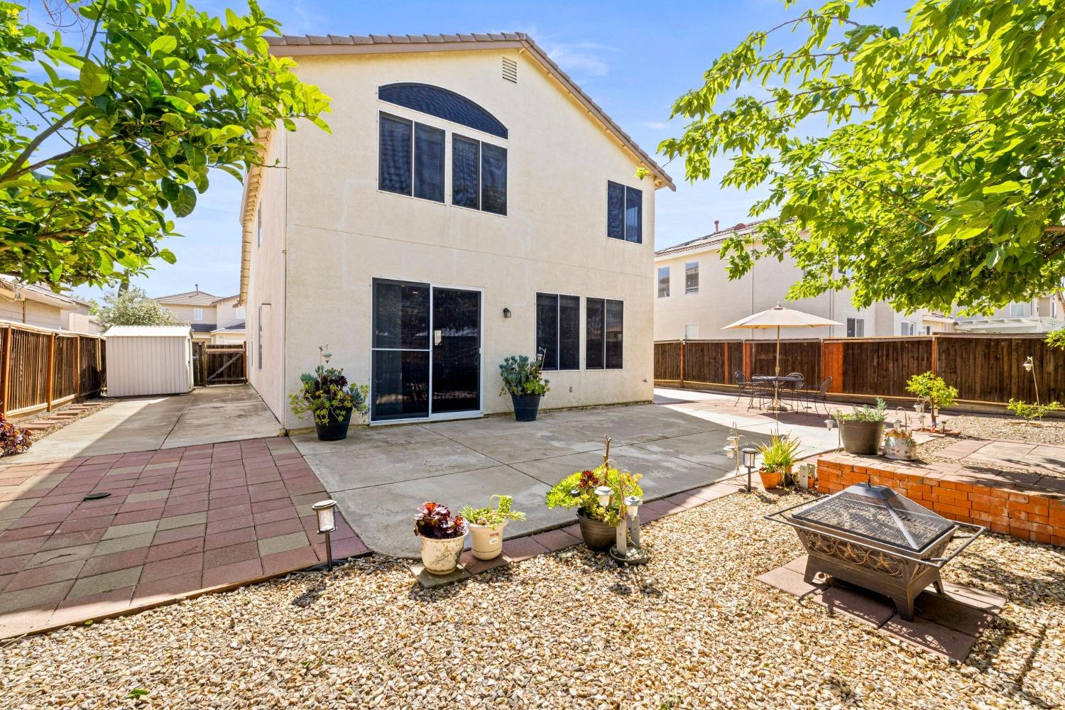 Detail Gallery Image 36 of 43 For 1644 Gloria Cir, Tracy,  CA 95377 - 5 Beds | 3 Baths