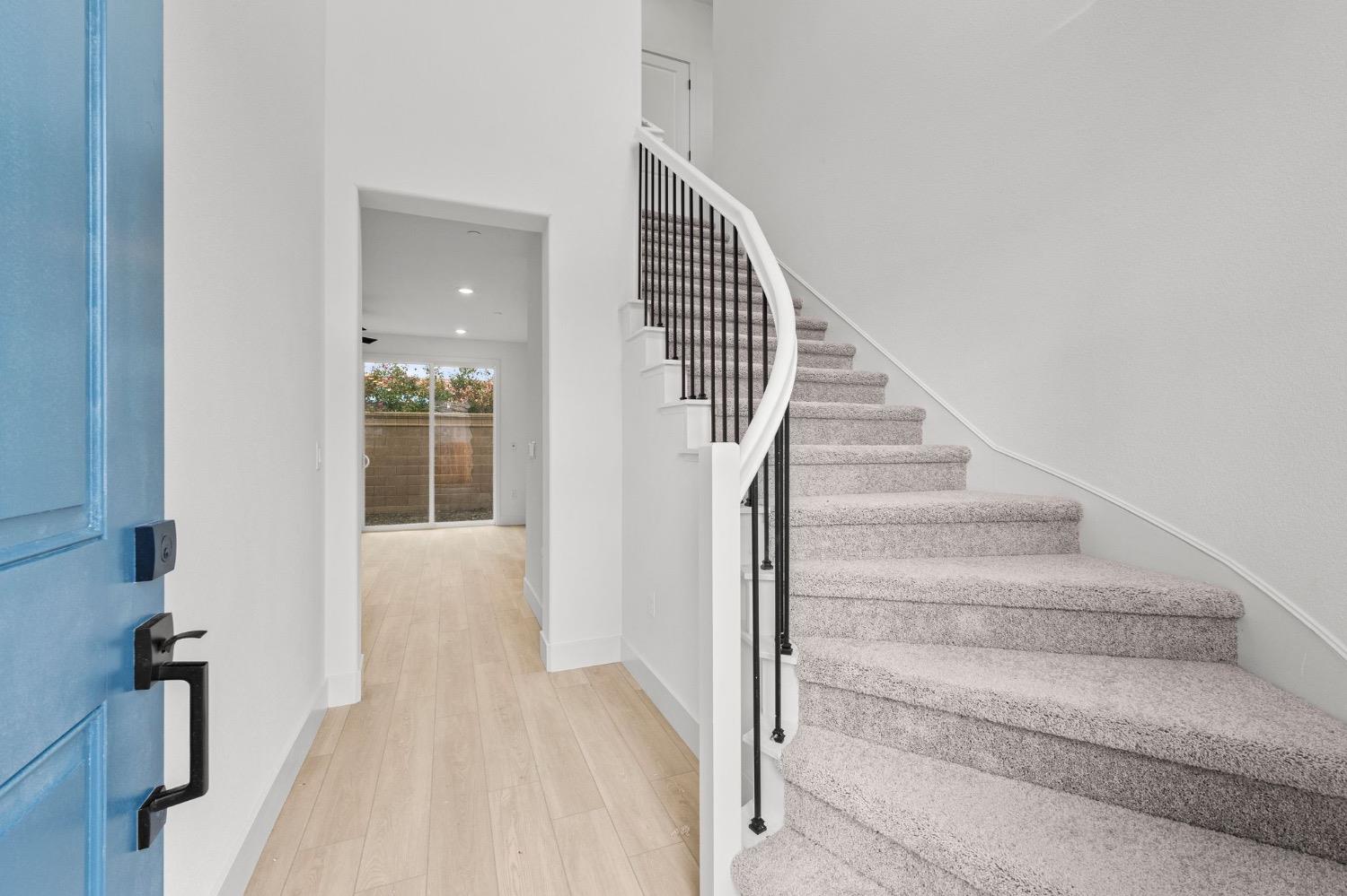 Detail Gallery Image 4 of 18 For 441 Caravaggio (Lot 4) Cir, Sacramento,  CA 95835 - 3 Beds | 2/1 Baths