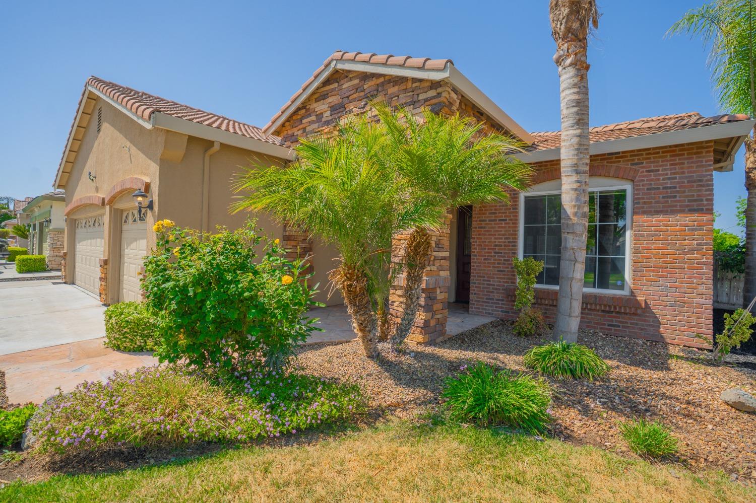 Detail Gallery Image 8 of 67 For 2196 Naples Ct, Los Banos,  CA 93635 - 3 Beds | 2 Baths