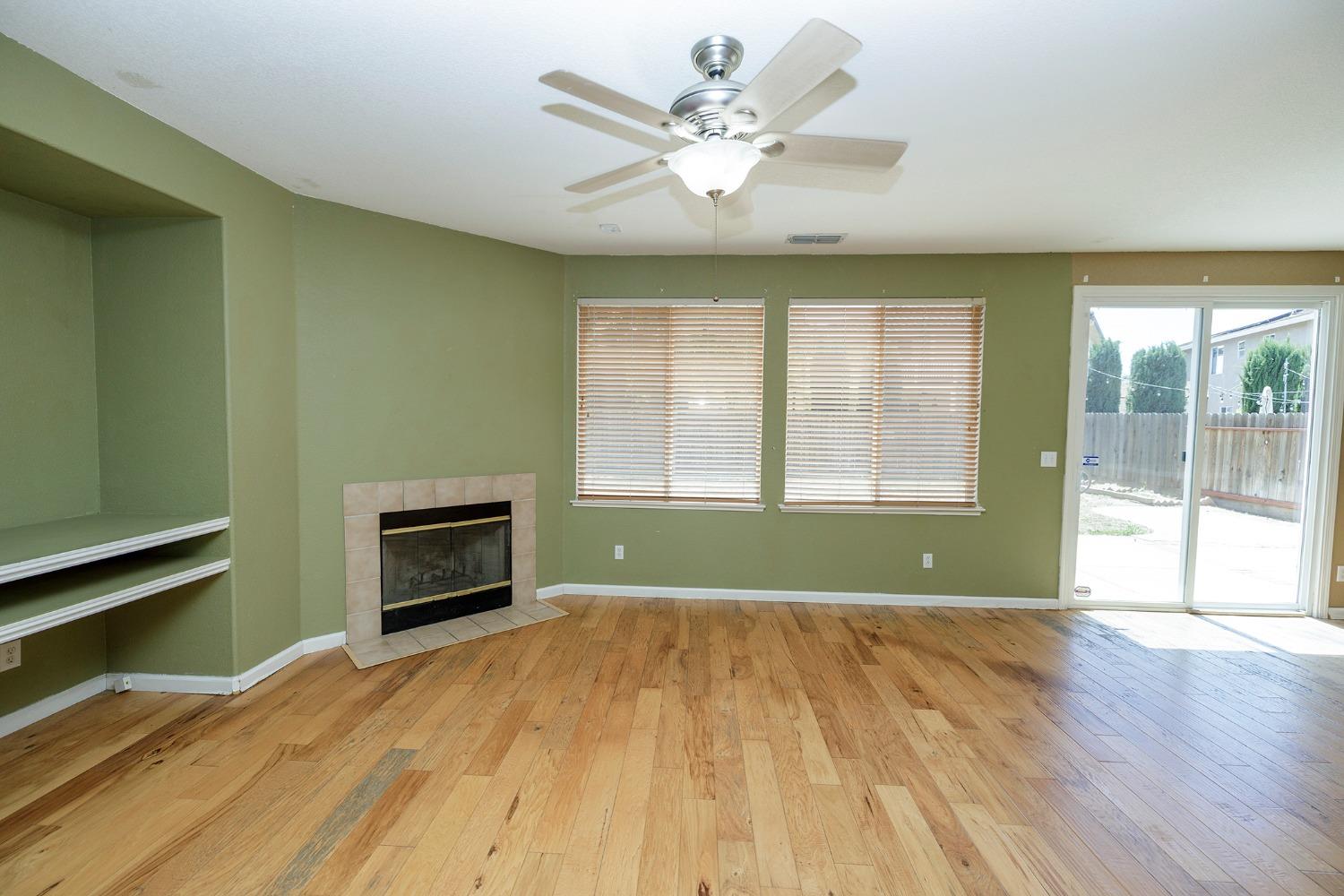Detail Gallery Image 18 of 61 For 2920 Medinah Way, Modesto,  CA 95355 - 4 Beds | 3 Baths