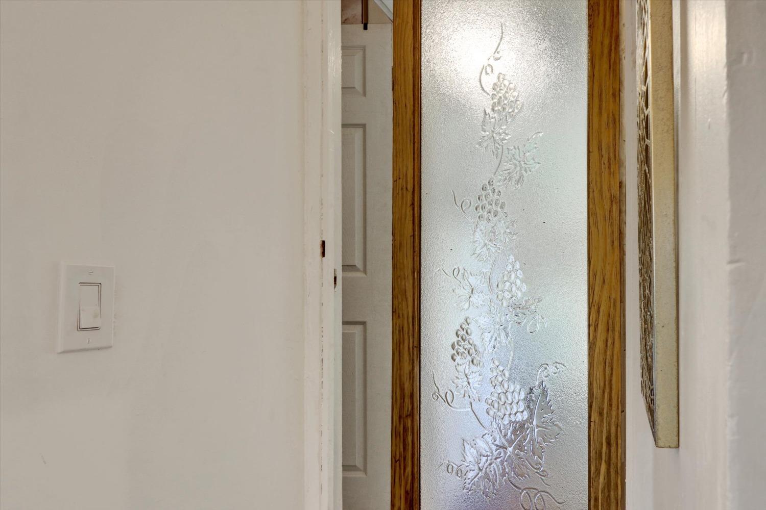 Detail Gallery Image 19 of 38 For 1412 E 32 St, Oakland,  CA 94602 - 3 Beds | 2 Baths