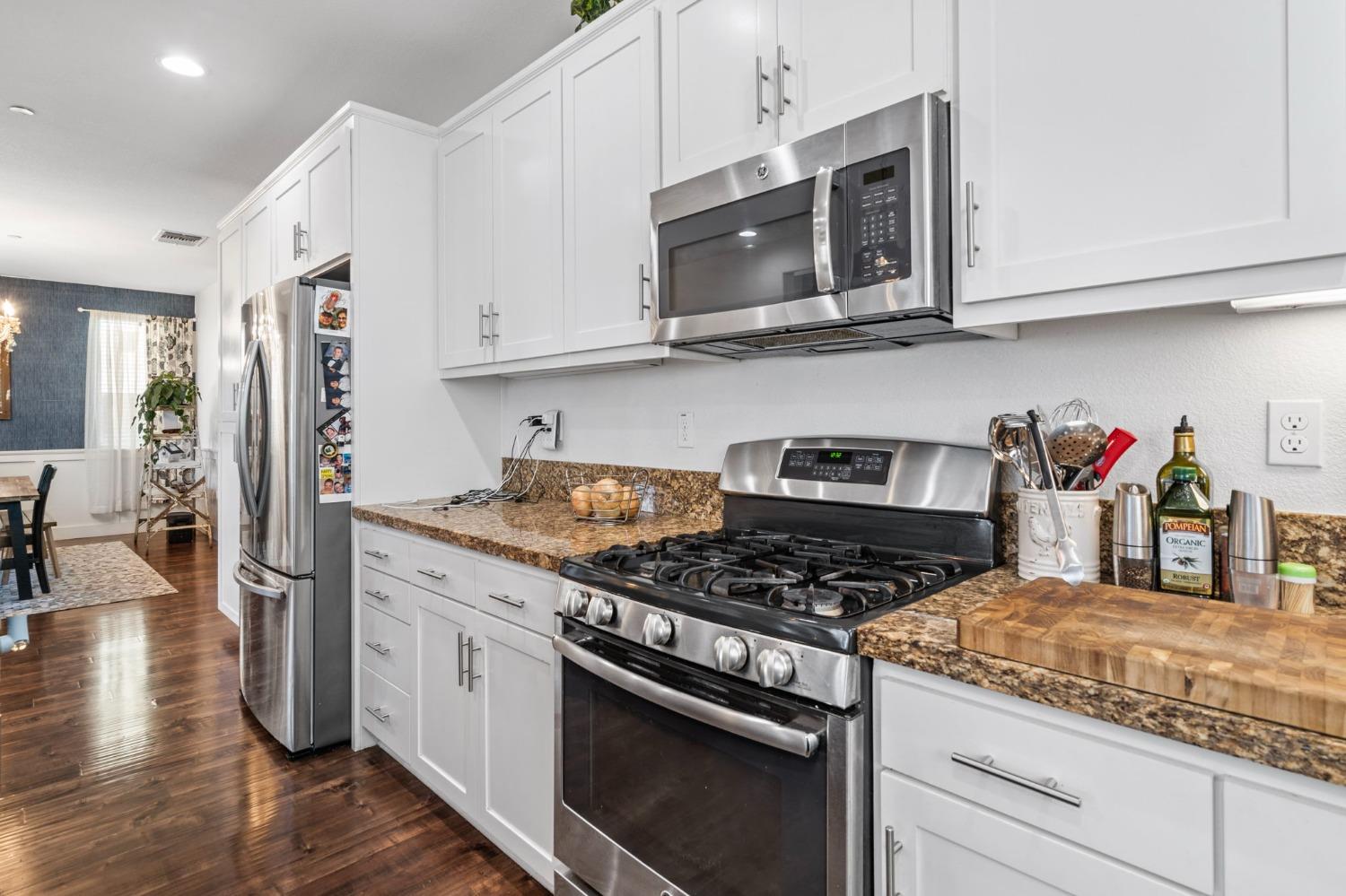 Detail Gallery Image 19 of 56 For 18427 Pilot Ct, Lathrop,  CA 95330 - 4 Beds | 3 Baths