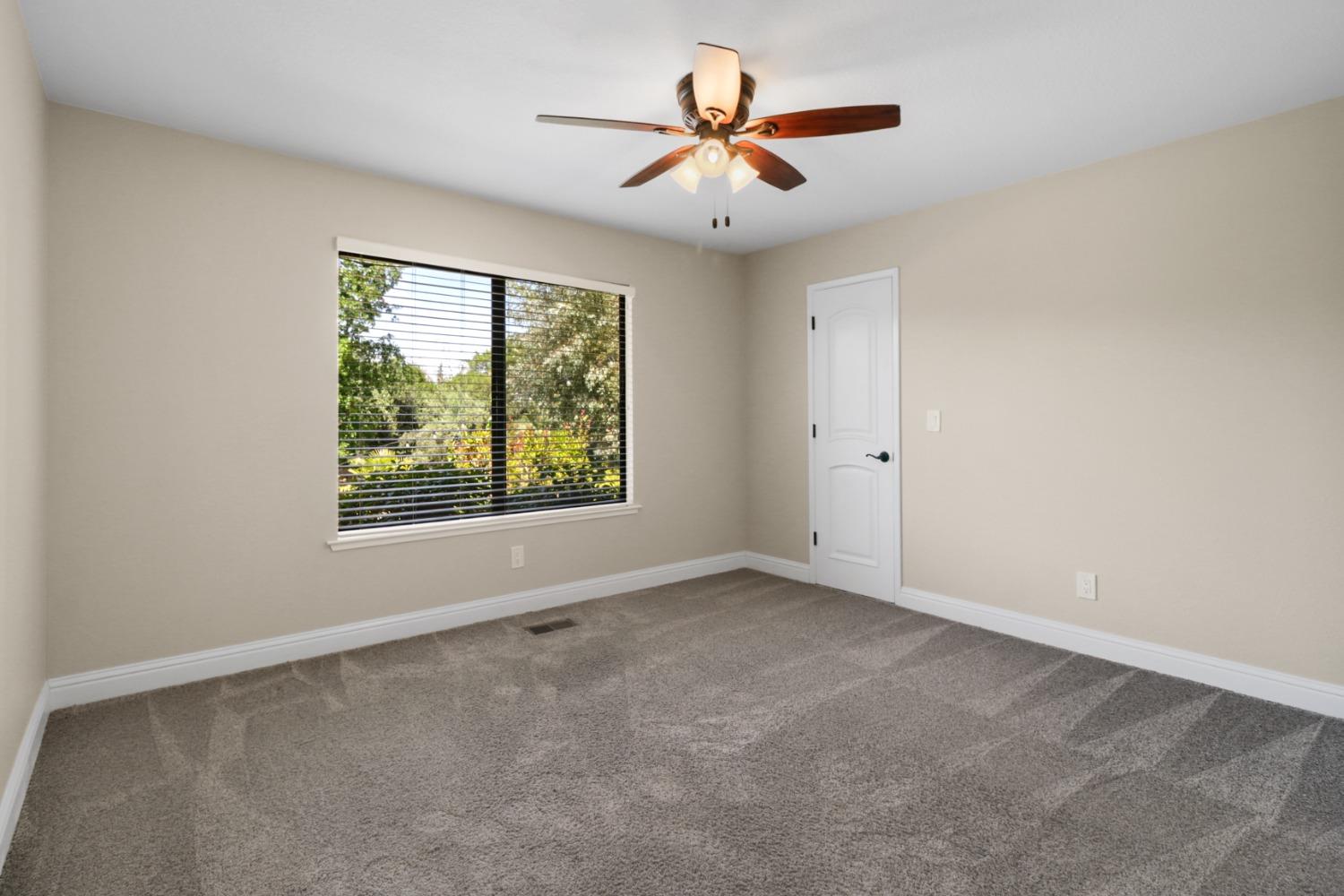 Detail Gallery Image 35 of 78 For 8401 Kroeger Ct, Fair Oaks,  CA 95628 - 4 Beds | 3 Baths