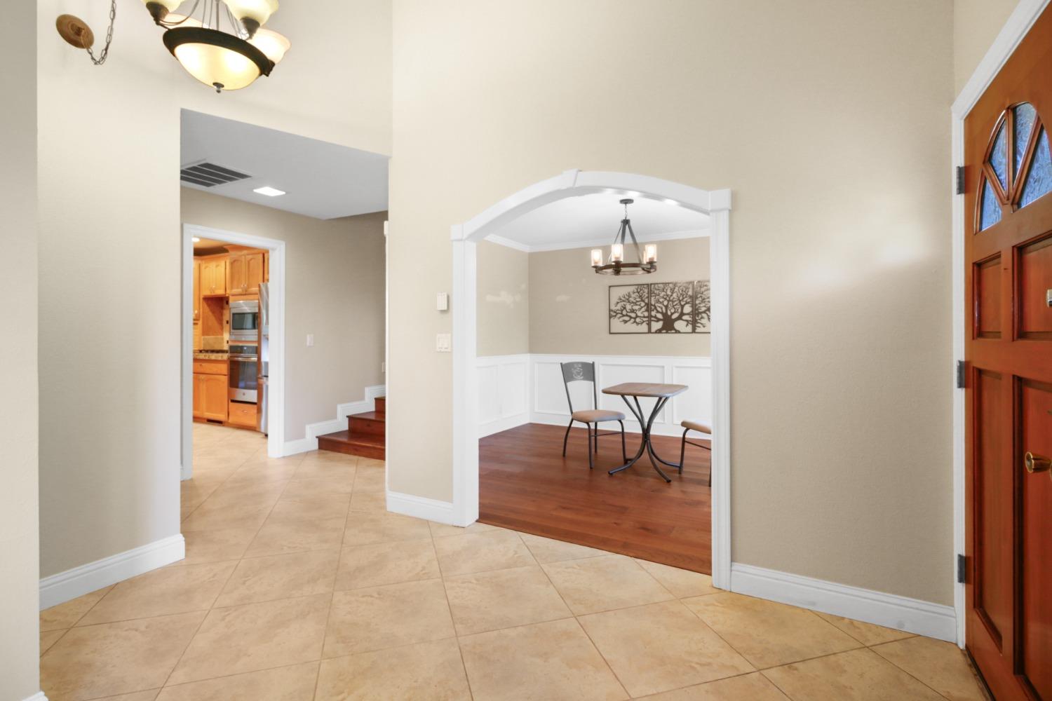 Detail Gallery Image 9 of 78 For 8401 Kroeger Ct, Fair Oaks,  CA 95628 - 4 Beds | 3 Baths