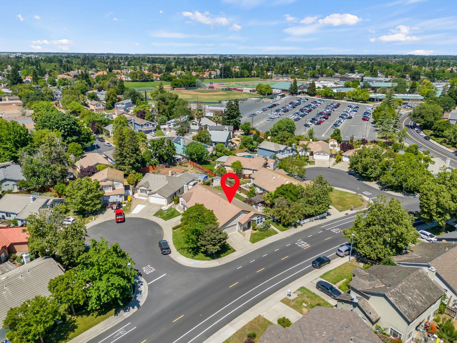 Di Lusso Drive, Elk Grove, California image 34