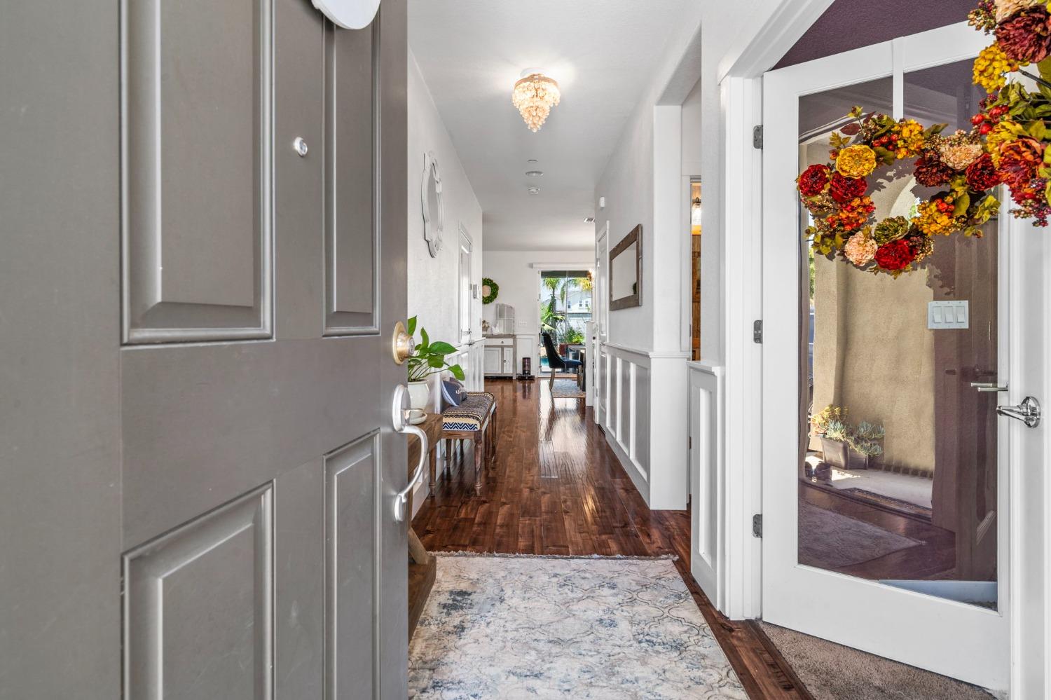 Detail Gallery Image 6 of 56 For 18427 Pilot Ct, Lathrop,  CA 95330 - 4 Beds | 3 Baths