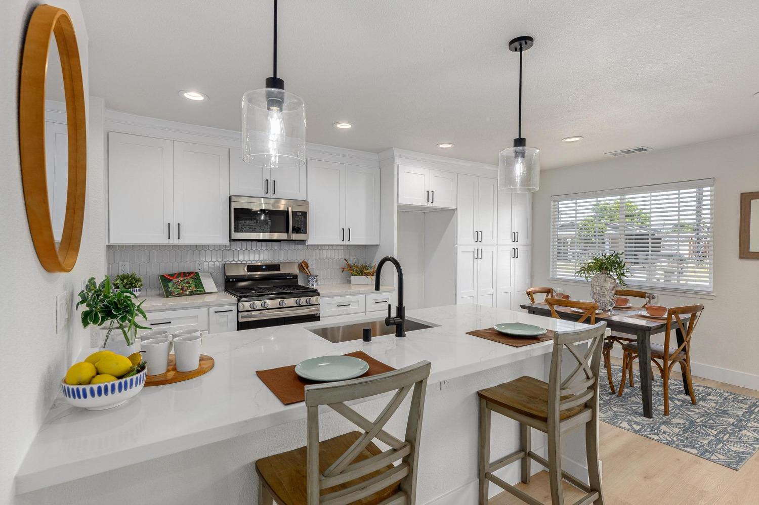 Detail Gallery Image 7 of 30 For 804 Jackson St, Winters,  CA 95694 - 4 Beds | 2 Baths