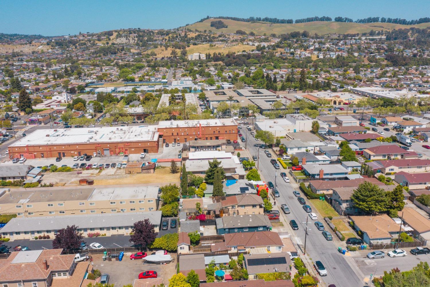 Detail Gallery Image 42 of 48 For 1305 144th Ave, San Leandro,  CA 94578 - 2 Beds | 2/1 Baths