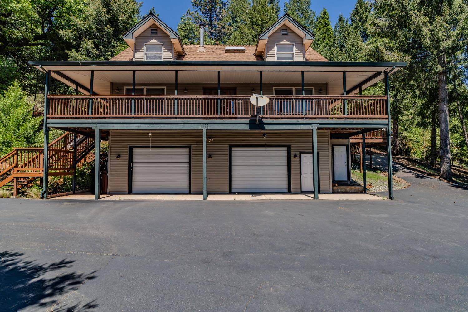 Detail Gallery Image 8 of 66 For 18720 Circle View Dr, Pioneer,  CA 95666 - 3 Beds | 3 Baths