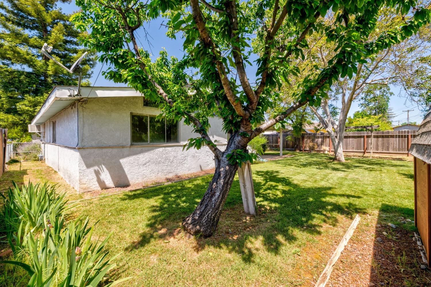 Detail Gallery Image 37 of 41 For 5925 Garibaldi St, Sacramento,  CA 95824 - 3 Beds | 1 Baths