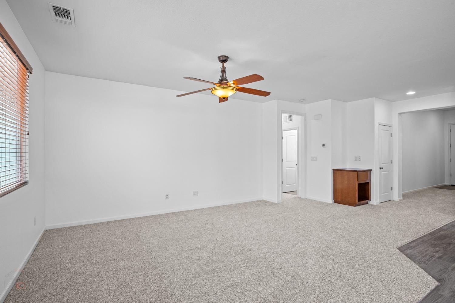 Detail Gallery Image 25 of 45 For 1355 Santona St, Manteca,  CA 95337 - 3 Beds | 2 Baths