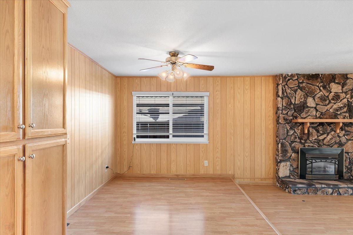Detail Gallery Image 15 of 51 For 2501 Continental Dr, Modesto,  CA 95355 - 3 Beds | 2 Baths
