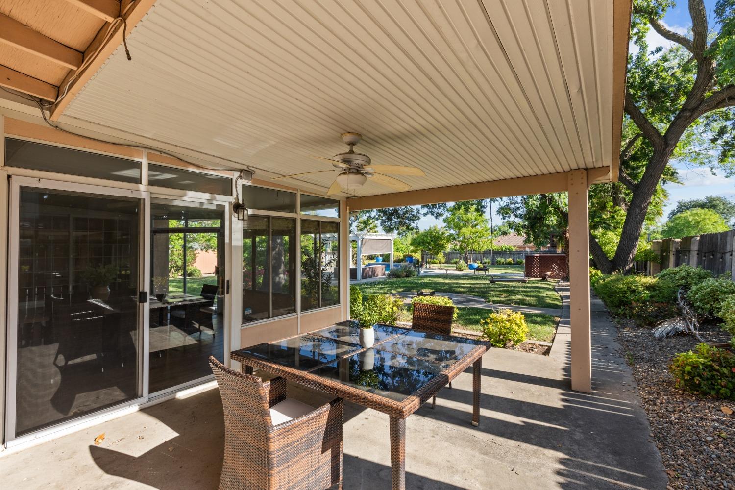 Detail Gallery Image 39 of 59 For 3800 Winona Way, North Highlands,  CA 95660 - 5 Beds | 3 Baths