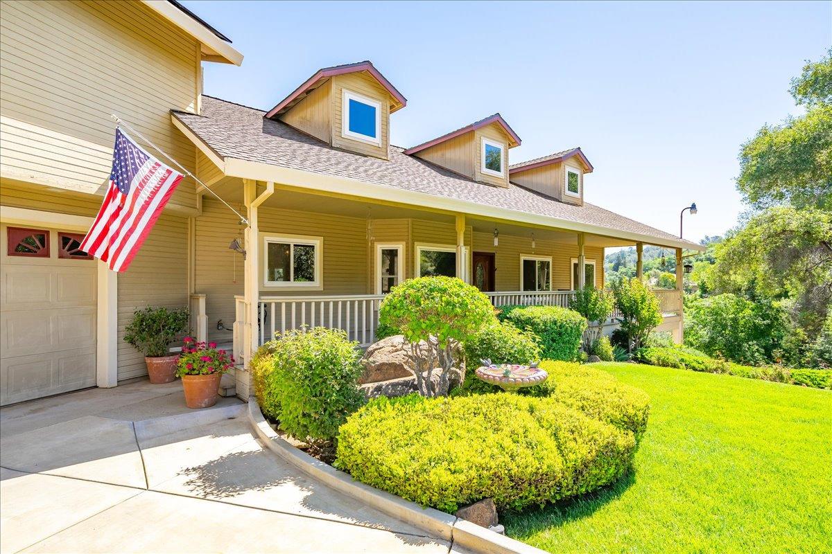 Detail Gallery Image 4 of 69 For 150 Spring Ln, Newcastle,  CA 95658 - 3 Beds | 3 Baths