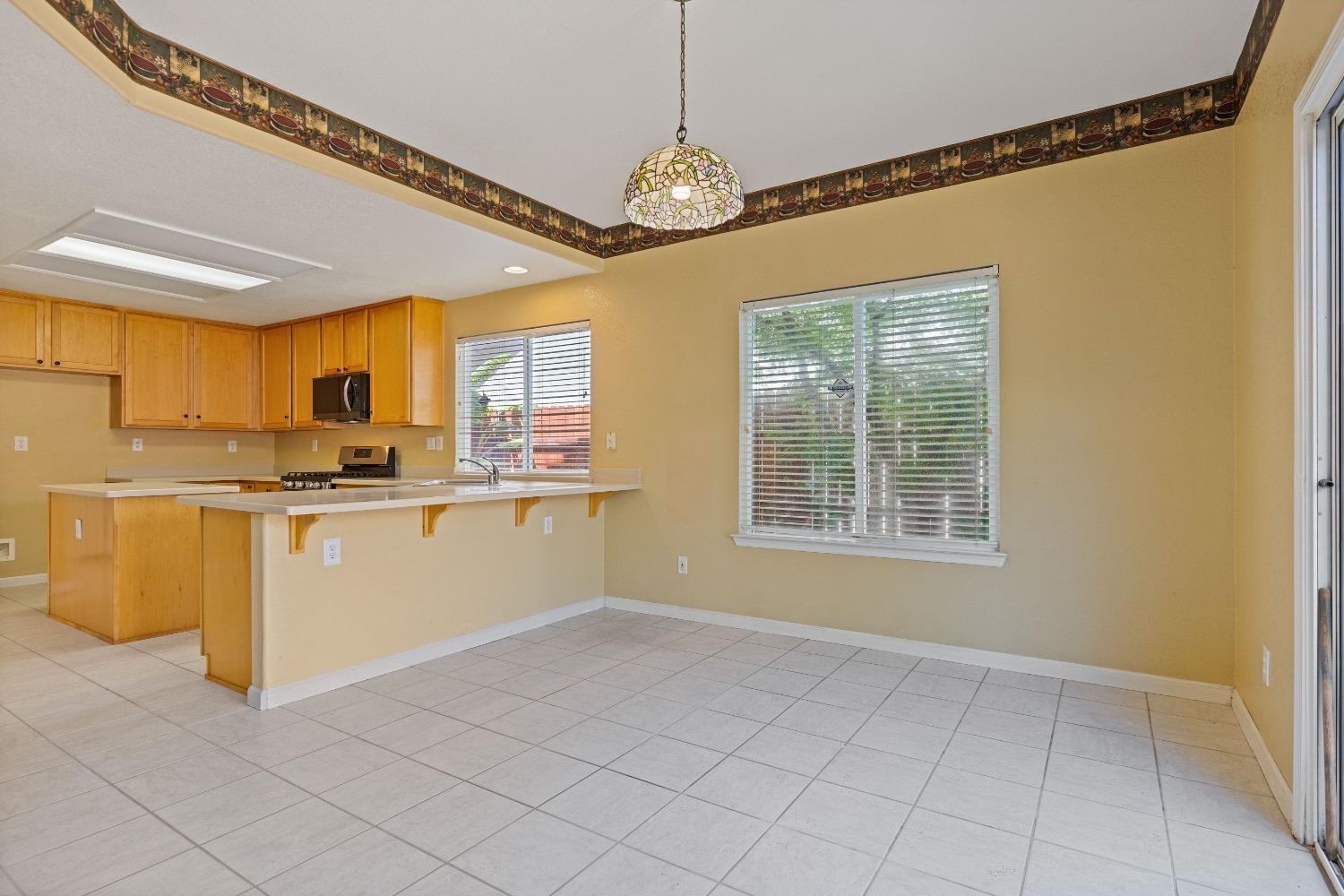 Detail Gallery Image 26 of 62 For 7920 Tetotom Park Way, Antelope,  CA 95843 - 5 Beds | 3 Baths