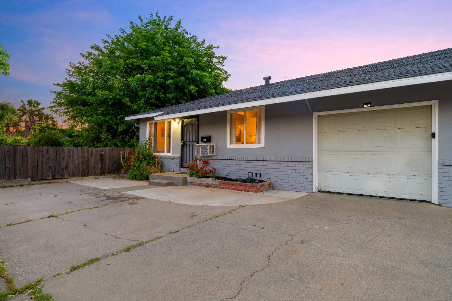 Detail Gallery Image 28 of 51 For 5904 40th St, Sacramento,  CA 95824 - – Beds | – Baths
